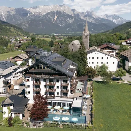 Der Loewe Lebe Frei Hotel 4*