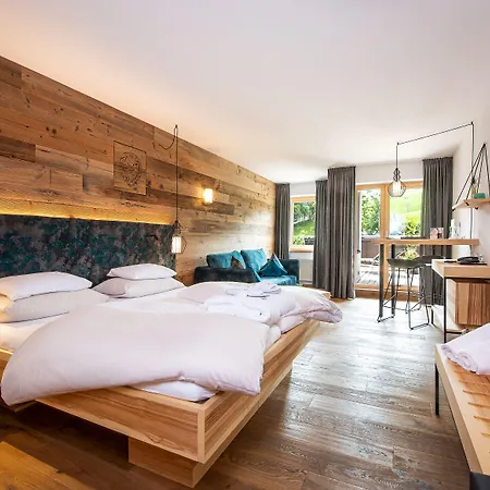 Der Löwe Lebe Frei Hotel Leogang