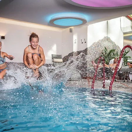 Hotel Der Loewe Lebe Frei 4*