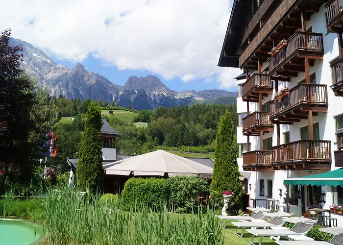 Der Loewe Lebe Frei Otel Leogang